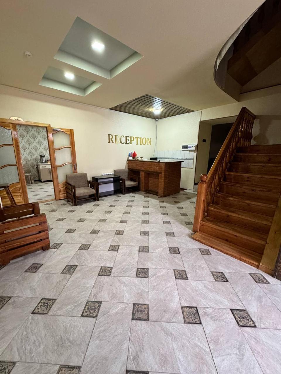 Qamar Hotel Бухара Экстерьер фото