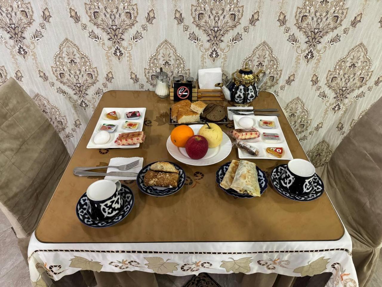 Qamar Hotel Бухара Экстерьер фото