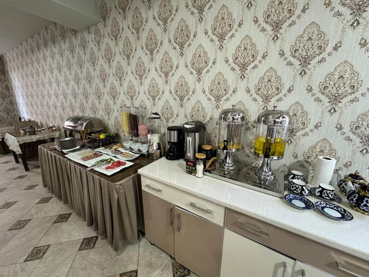 Qamar Hotel Бухара Экстерьер фото